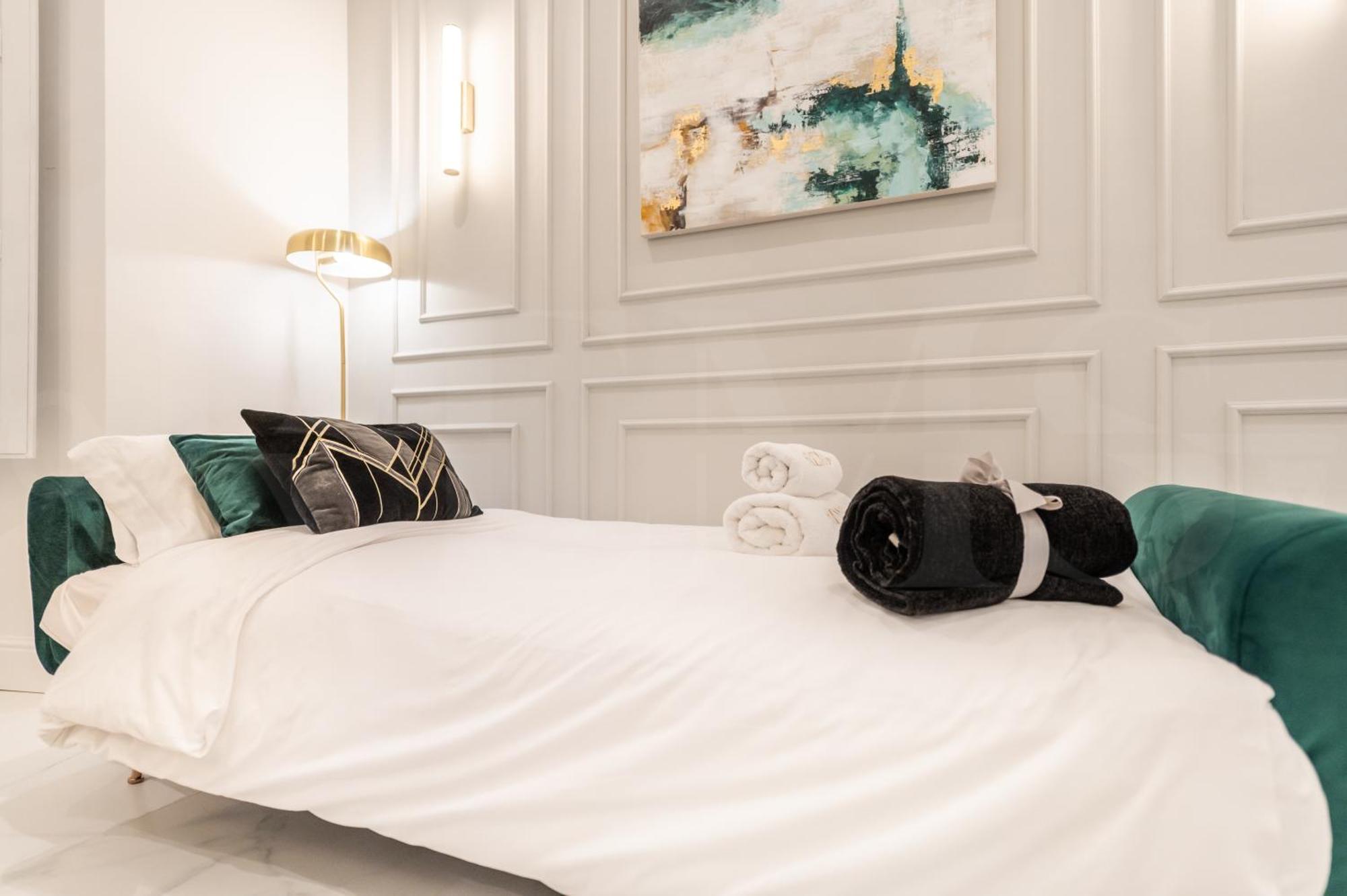 Glamorous Flat In The Heart Of Malaga By Rems Exteriér fotografie